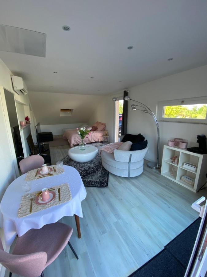 Agréable chambre d’hôte calme avec piscine Souvans Exterior foto